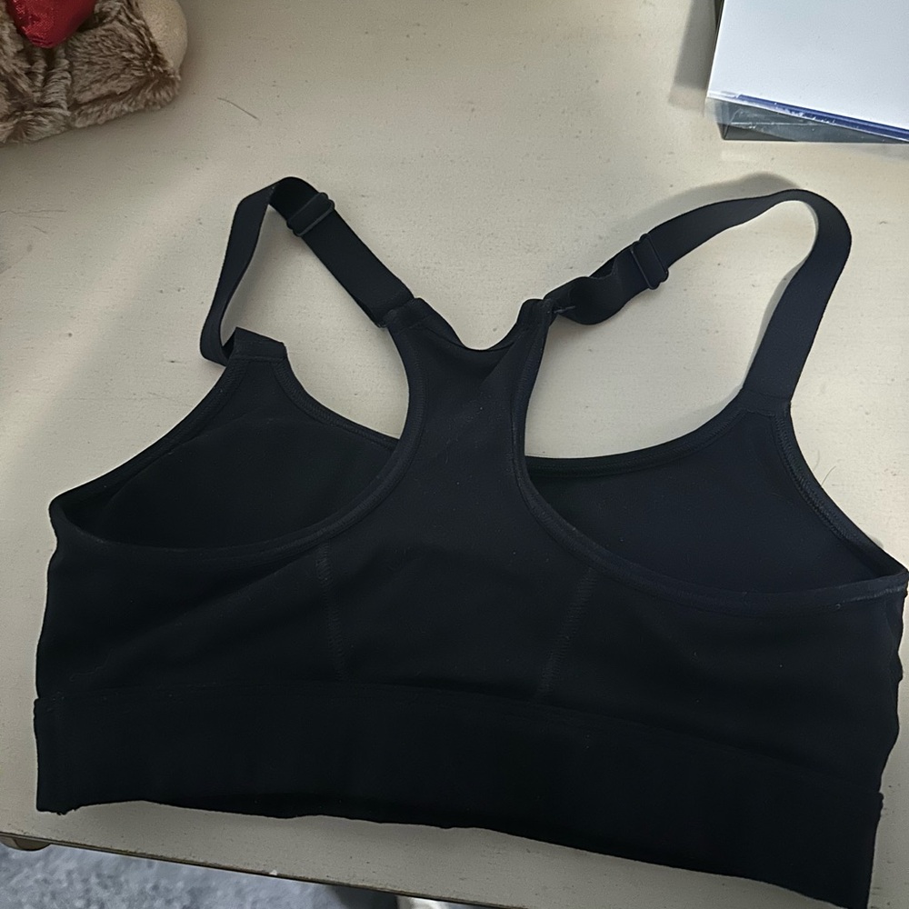 Under armor sports bra